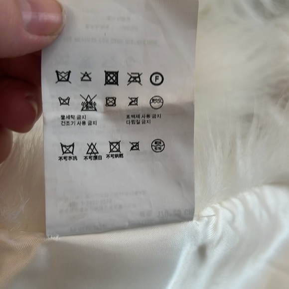 Prada Faux Fur Scarves in White and Blue 55” plus 12” tail like at the end white - Picture 7 of 11